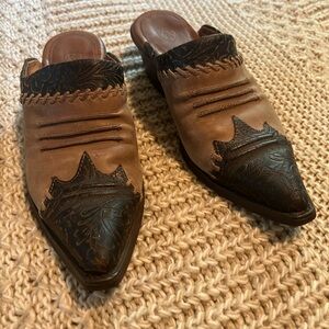 Ariat Vintage Mules